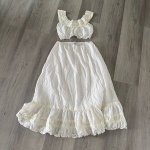 Merritt Charles Chic White and Yellow Lace Two-Piece Set